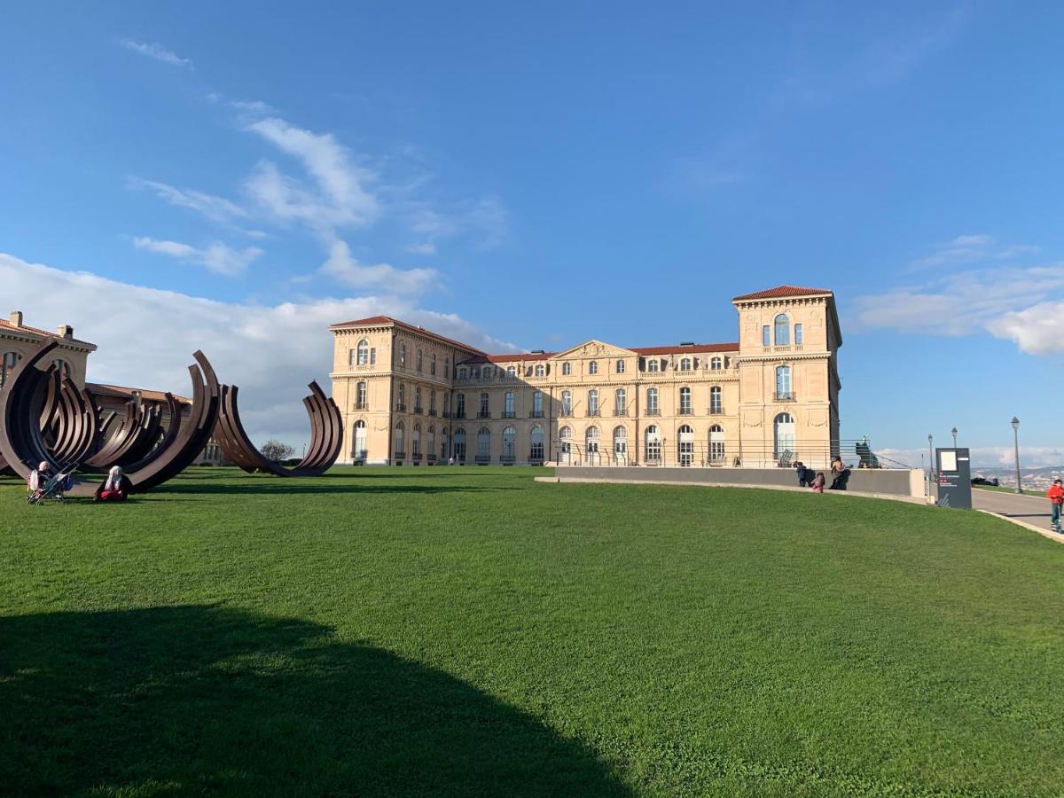 Apartamento Un Petit Cocon En Plein Centre De Marsella Exterior foto