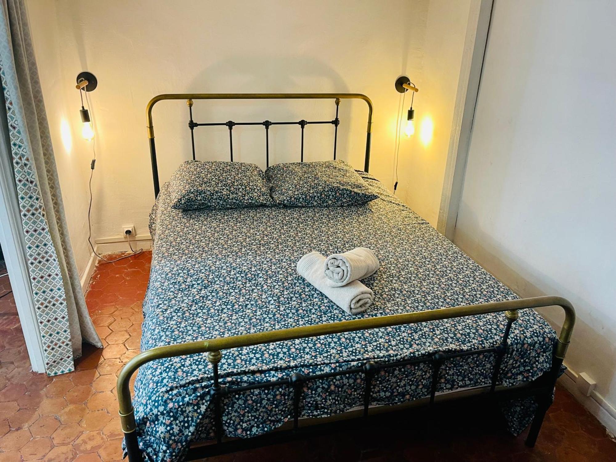 Apartamento Un Petit Cocon En Plein Centre De Marsella Exterior foto